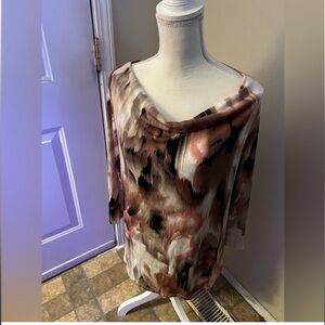 Roz & Ali Scoop-Neck Long Sleeve Top